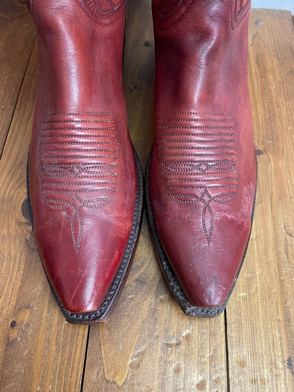 Lucchese Nicole red leather cowgirl boots Womens size 8.5B - REPAIRED - Picture 3 of 12